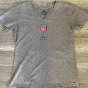 Women’s Life Is Good wine glass tee, M